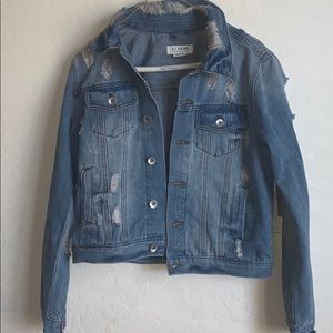 i never wore this jean jacket, good quality